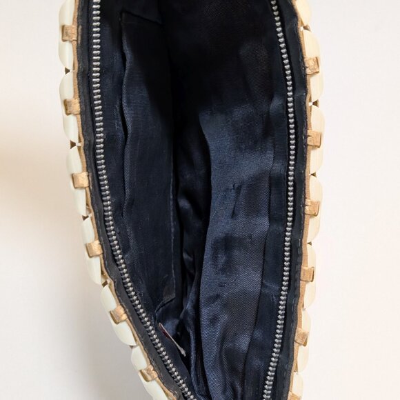 Rare Vintage Plasticflex Tiled Cream Textured Clutch Purse Zip Closure Unique - Picture 5 of 5